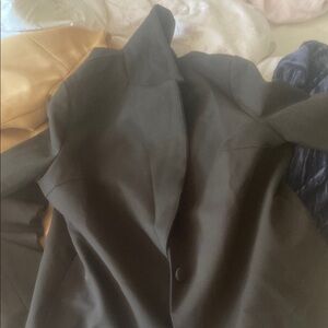 Nasty gal wide sleeve boxy boyfriend blazer  
Size Uk 14
us size 10